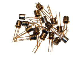 Solitron 2N5114/2N5115/2N5116 P溝道JFET Solitron 2N5114/2N5115/2N5116 P溝道JFET